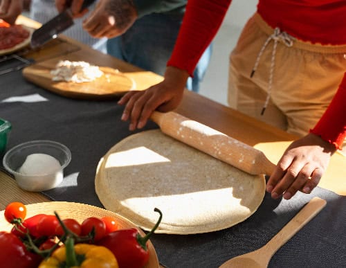 Descubra o segredo de como fazer pizza perfeita em casa 2 preparação da massa para pizza