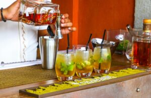 Conheça 7 drinks para churrasco saborosos! 5 drinks